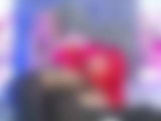 Queen23's Live Sex Cam Show
