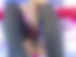 Queen23's Live Sex Cam Show