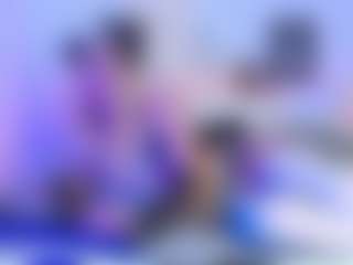 Live cam show with Queen23 - English on xblisslive.com