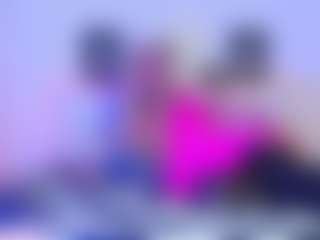 Queen23's Live Sex Cam Show