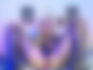 Queen23's Live Sex Cam Show
