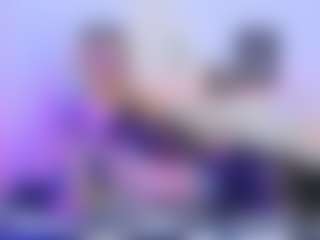 Queen23's Live Sex Cam Show