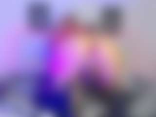 Live cam show with Queen23 - Tease on Camsoda