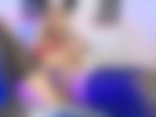 Queen23's Live Sex Cam Show