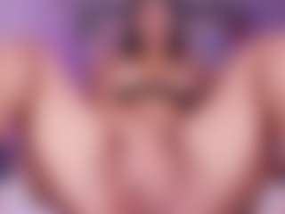Live cam show with kenda-ll - Double Penetration on Camsoda