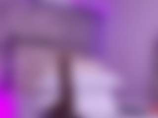 Live cam show with kendall_07 - College Curvy on Camsoda