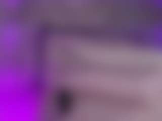 Live cam show with kendall_07 - Brown Eyes on Camsoda