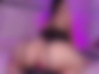 Live cam show with kendall_07 - BBW College on Camsoda