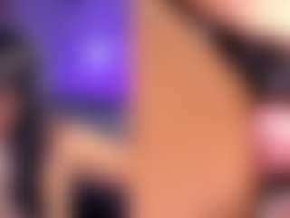 Live cam show with LuciiaCollins - Cum Curvy on camtv