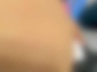 nikavelvet's Live Sex Cam Show