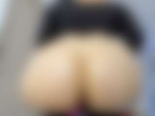 nikavelvet's Live Sex Cam Show