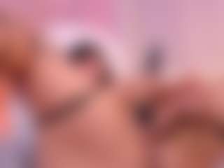 Live cam show with nikavelvet - Sexwebcam Brown Hair on Soda Cam