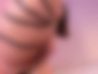 nikavelvet's Live Sex Cam Show