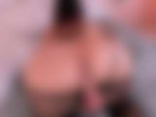 nikavelvet's Live Sex Cam Show
