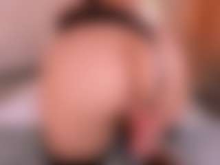 Live cam show with nikavelvet - Brown Hair on CamClone