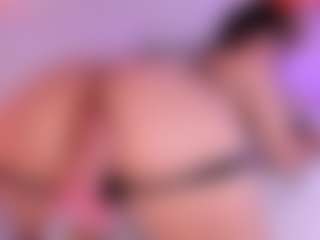 nikavelvet's Live Sex Cam Show