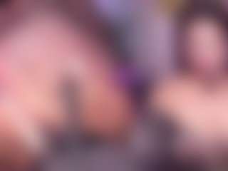 Live cam show with BBWCloe - Nature on live18s.com