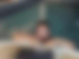 Live cam show with BBWCloe - Blowjob Brown Hair on SinfulBabes