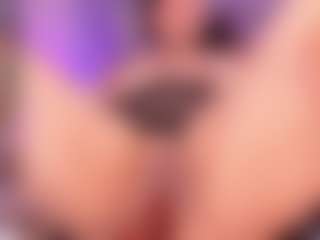 Live cam show with BBWCloe - Amateur on Camsoda