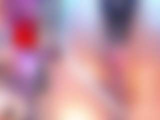 Live cam show with Erikamontiel - Fingers on Camsoda