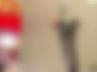 Live cam show with Erikamontiel - Public Red Hair on fapnchat