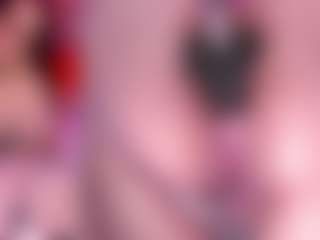 Live cam show with Erikamontiel - Strip on Camsoda