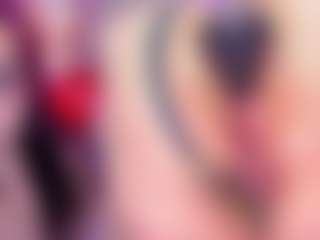 Live cam show with Erikamontiel - Facial Piercings on CamClone
