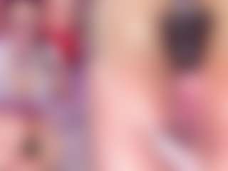 Live cam show with Erikamontiel - Fingers on Camsoda