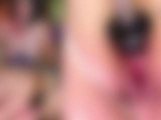 Live cam show with Erikamontiel - Public Red Hair on Camsoda
