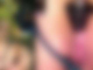 Live cam show with Erikamontiel - Ass Bouncing on Uber Horny