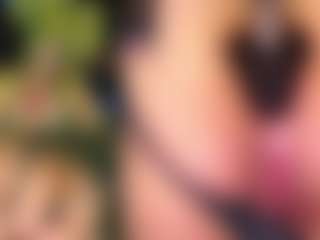 Live cam show with Erikamontiel - Brown Eyes Red Hair on Camiplay Live