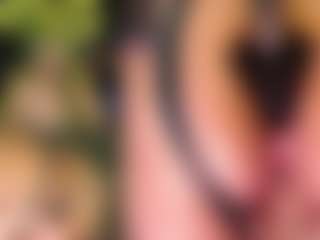 Live cam show with Erikamontiel - Twerk on AdultVida.com