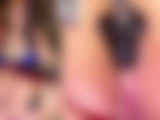 Live cam show with Erikamontiel - Fingers on liverealitysex.com