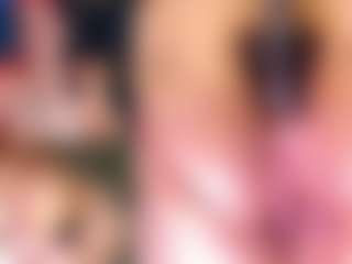 Live cam show with Erikamontiel - Striptease on Soda Cam
