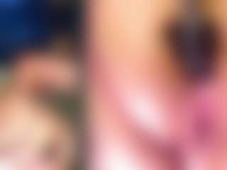 Live cam show with Erikamontiel - Squirt on Latina Girls