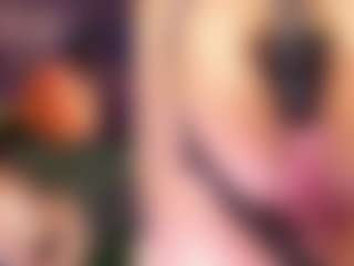 Live cam show with Erikamontiel - Tease Red Hair on TastyBlacksLive