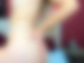 Live cam show with JillSmith - Camel Toe on friskycurves.com
