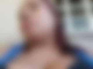 Live cam show with alejandra1 - Ebony on CamClone