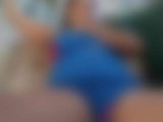 Live cam show with alejandra1 - Brown Hair on Dolls Live