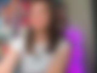 Live cam show with Ann-Perry - Brown Hair on CamSextacy