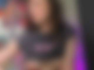 Live cam show with Ann-Perry - Brown Hair on live18s.com