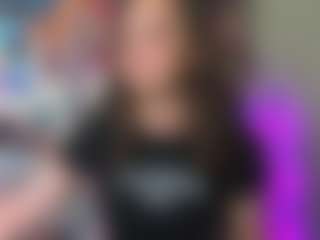 Live cam show with Ann-Perry - Brown Hair on milfzrlive.com