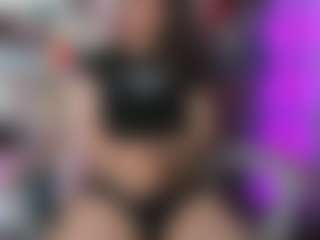 Live cam show with Ann-Perry - Squirt on Camsoda
