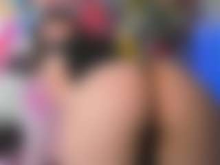 Live cam show with Ann-Perry - Teen (18+) on Fapmatic.com