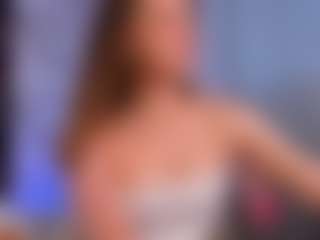 Live cam show with Ann-Perry - Small Tits Brown Hair on xDating