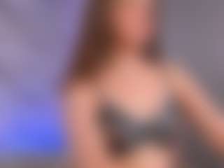 Live cam show with Ann-Perry - HD Brown Hair on SquirtSoMuch