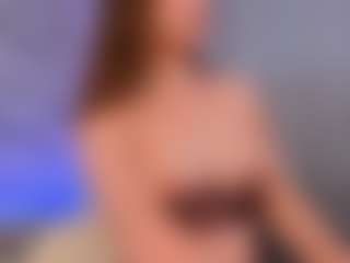 Live cam show with Ann-Perry - Flashing on Dare Cams