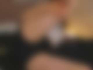 Live cam show with Ann-Perry - Hairy Pussy Brown Hair on realtime-chat