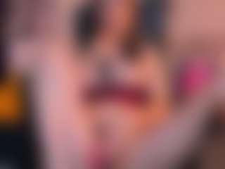 Live cam show with Ann-Perry - Bikini on AdultVida.com