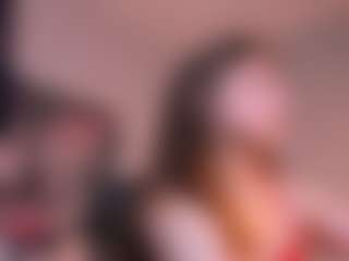 Live cam show with Ann-Perry - Bikini on Camsoda